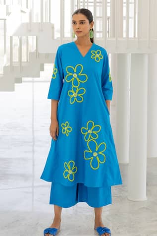 Silai Studio Floral Embroidery Seafoam Blue Kurta 