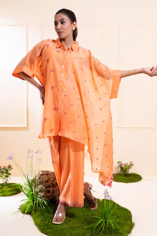 The White Tree Studio Peach Asymmetrical Chanderi Kaftan Set 