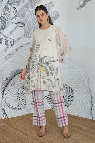 Shivani Bhargava Digital Print Tunic & Check Pants Set 