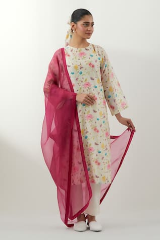 Vinusto Floral Printed Chanderi Kurta Set 