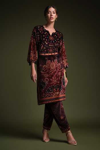 Samyukta Singhania Maroon Printed Kurta & Pant Set 