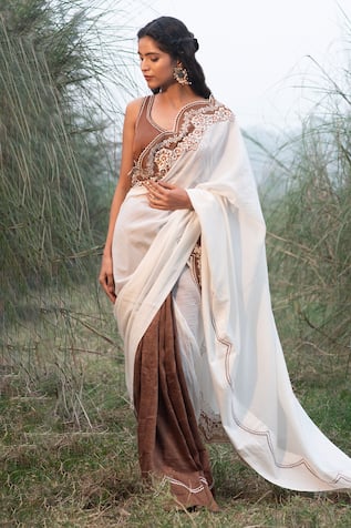 Kushani Ivory Mocha Brown Floral Embroidered Saree With Blouse 