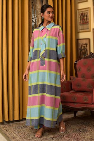 Nuhh Multi Color Handwoven Cotton Kurta & Pant Set 