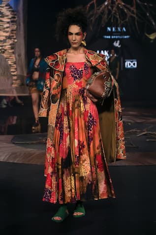 Til Multi Color Mosaic Overlay 