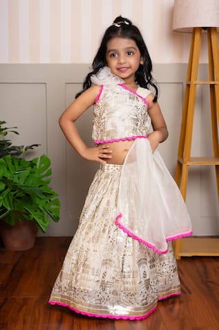 Kirti Agarwal - Pret N Couture Cream & Pink Draped Top With Lehenga 