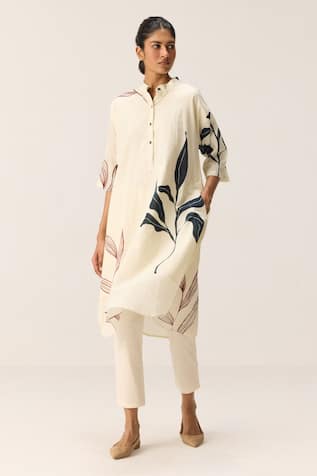 Kharakapas Wild Vine Kurta Set 