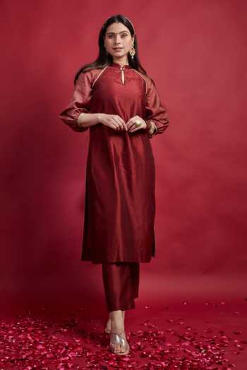 Vinusto Maroon Chanderi Handloom Kurta & Pant Set 
