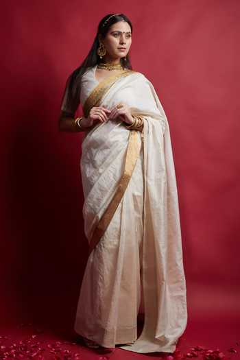 Vinusto Ivory & Gold Chanderi Saree Set 
