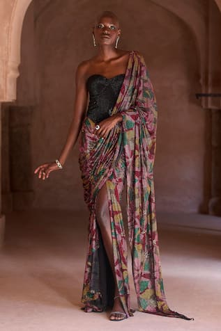 Itrh Yasmeen Draped Saree Skirt With Corset 