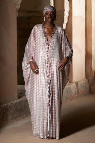 Itrh Crystal Embellished Kaftan With Headgear 