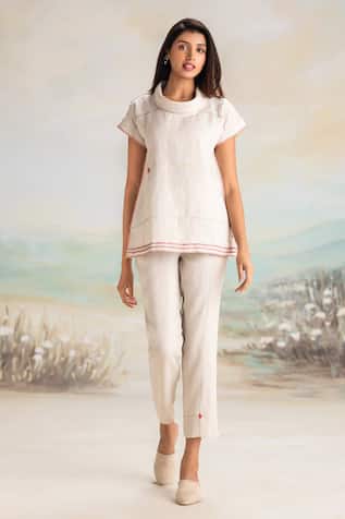 Kaveri Linen Top & Pant Set 