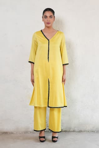 Saksham & Neharicka Hand Embroidered Kurta Set 