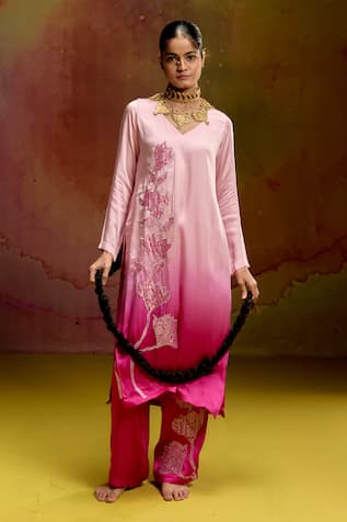 Kavitha Gutta Ombre Satin Kurta Set 