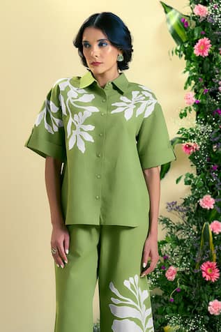 Origani Green Embroidered Linen Blend Shirt  