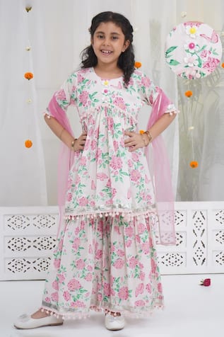 Floral Printed Kurta Set  
