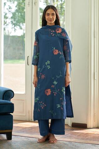 Vaayu Ocean Blue Applique Kurta Set 