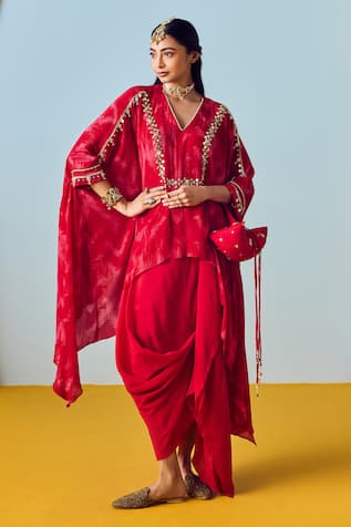 Prahnaaya Maia Red Anti-Fit Tunic Set 