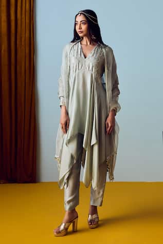Prahnaaya Asymmetric Sage Green Kurta Set 