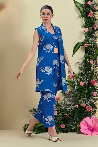 Origani Thread Embroidered Blue Jacket Set 