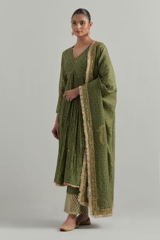 Ikshita Choudhary Green Block Printed Anarkali Set 