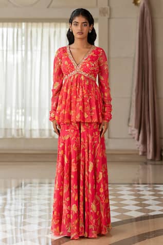 Paulmi And Harsh Floral Print Peplum Tunic & Sharara Set 