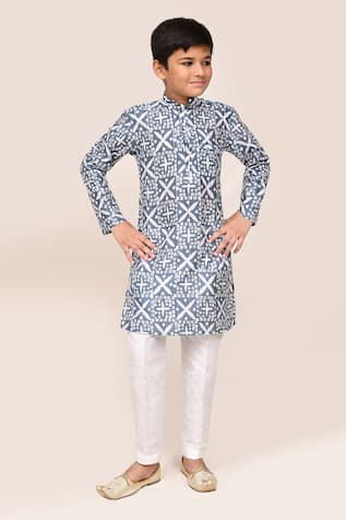 Petite Pomme Navy Blue Printed Kurta & White Pant Set 