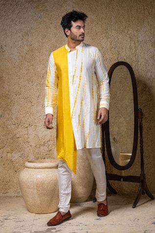 Priyanka Haralalka Yellow Mirrow Work Kurta & Pant Set 