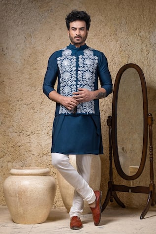 Priyanka Haralalka Navy Blue Embroidered Nehru Jacket Set 