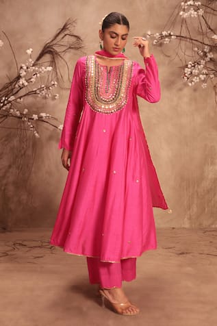 Label Niti Bothra Hot Pink Kalidar Set  