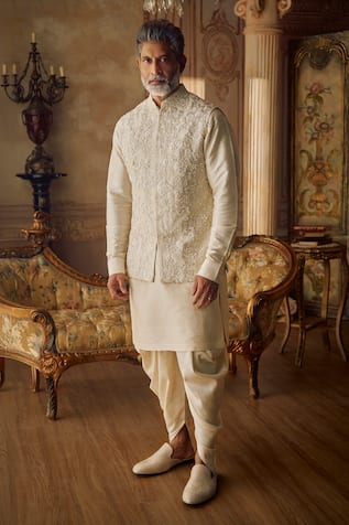 Seema Gujral Champagne Three-Dimensional Bundi Kurta Set 