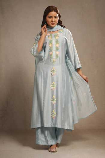 Sonali Methi Powder Blue Hand Embroidered Kurta Set 