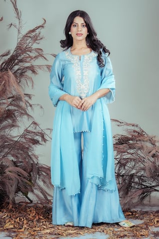 Rirasa Sku Blue Hand Embroidered Kurta Set 