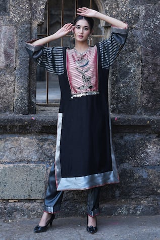 Label Anshu Khathuria Grey Silk Hand Embroidered Tunic & Pant Set 