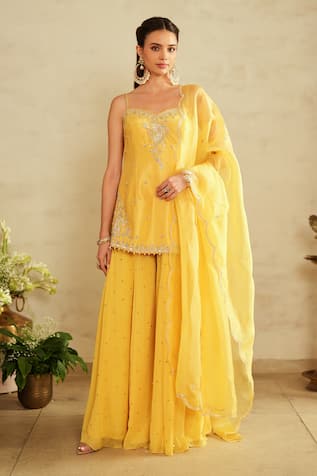 Saisha Lemon Yellow Embroidered Kurta Set 