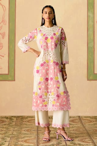 Chandrima Ivory Pink Applique Kurta Set 