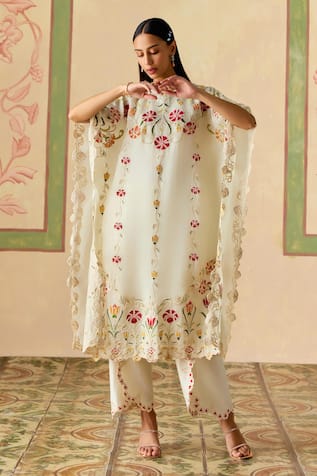 Chandrima Embroidered Ivory Applique Kaftan 