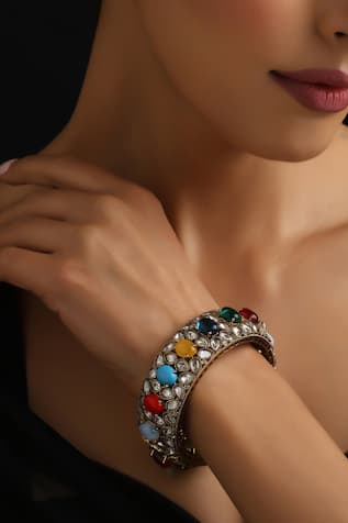 Swabhimann Multicolour Polki Kada 