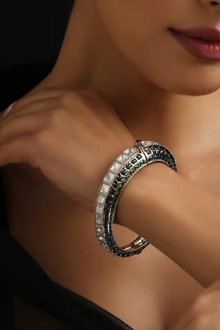 Swabhimann Green Polki Kada 