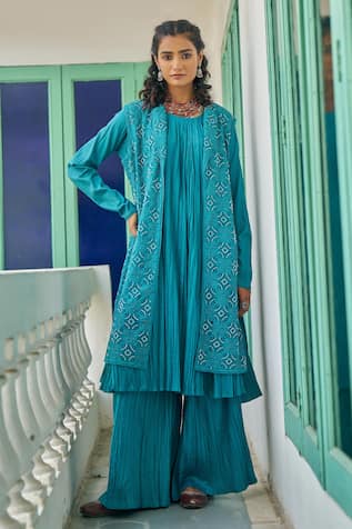Vidushi Gupta Teal Blue Cutwork Jacket Kurta Set 