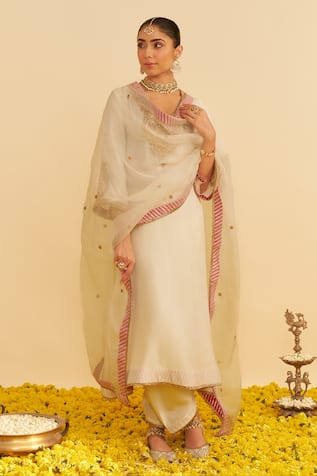 Sheetal Batra Haayat Kaftan Set 