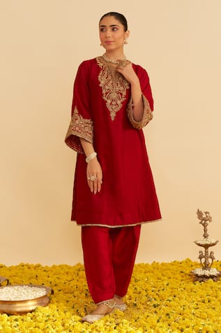 Sheetal Batra Marwa Chauga Kurta Set 