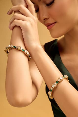 Nazaakat By Samara Singh Green & Gold Detailed Bangle Set 