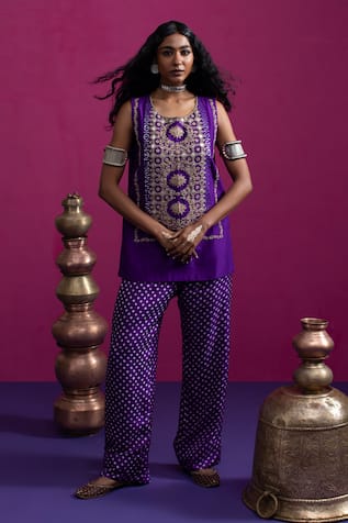 Pink City By Sarika Lotus Embroidered Kurta Pant Set 