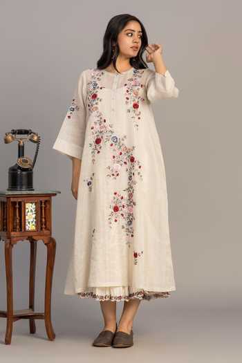 Prama By Pratima Pandey Embroidered Tissue Chanderi Kurta 