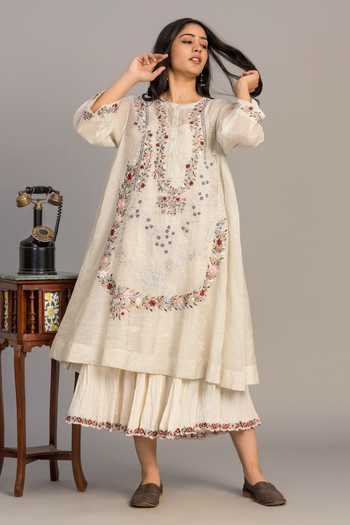 Prama By Pratima Pandey Embroidered Tissue Chanderi Kurta 