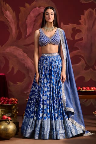 Lashkaraa Embroidered Brocade Lehenga Set 