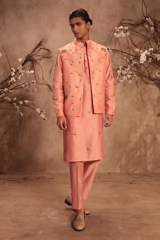 Label Niti Bothra Nazakat Pink Lotus Jaal Embroidered Bundi Kurta Set 