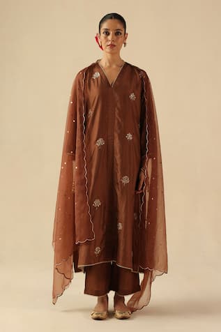 Begum Kohinoor Kurta Pant Set 