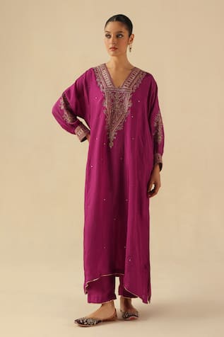 Begum Saaz Phiran Kurta With Pant 