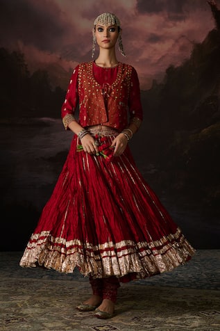 Swatti Kapoor Noor Embroidered Gilet 